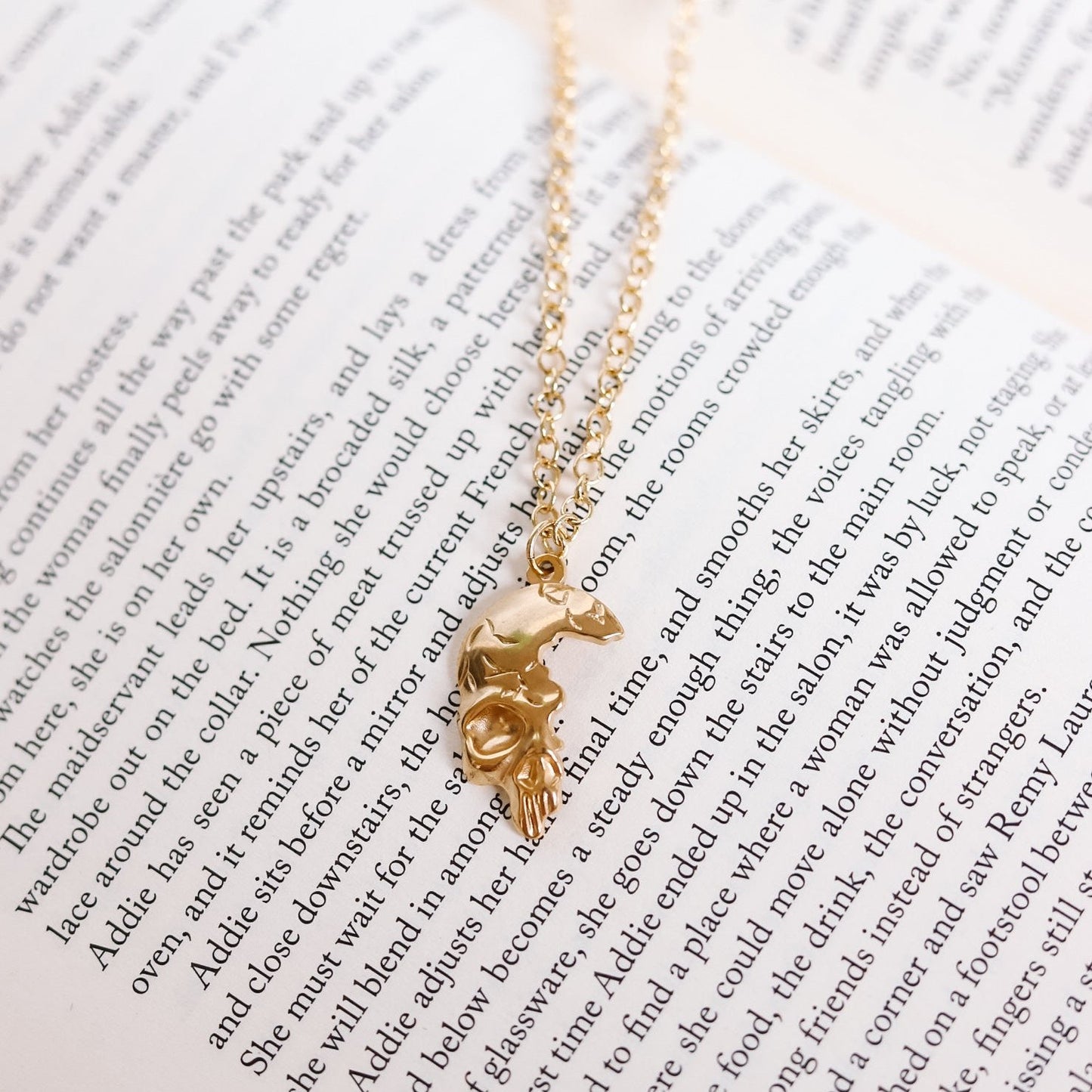 Shattered Skull Necklace