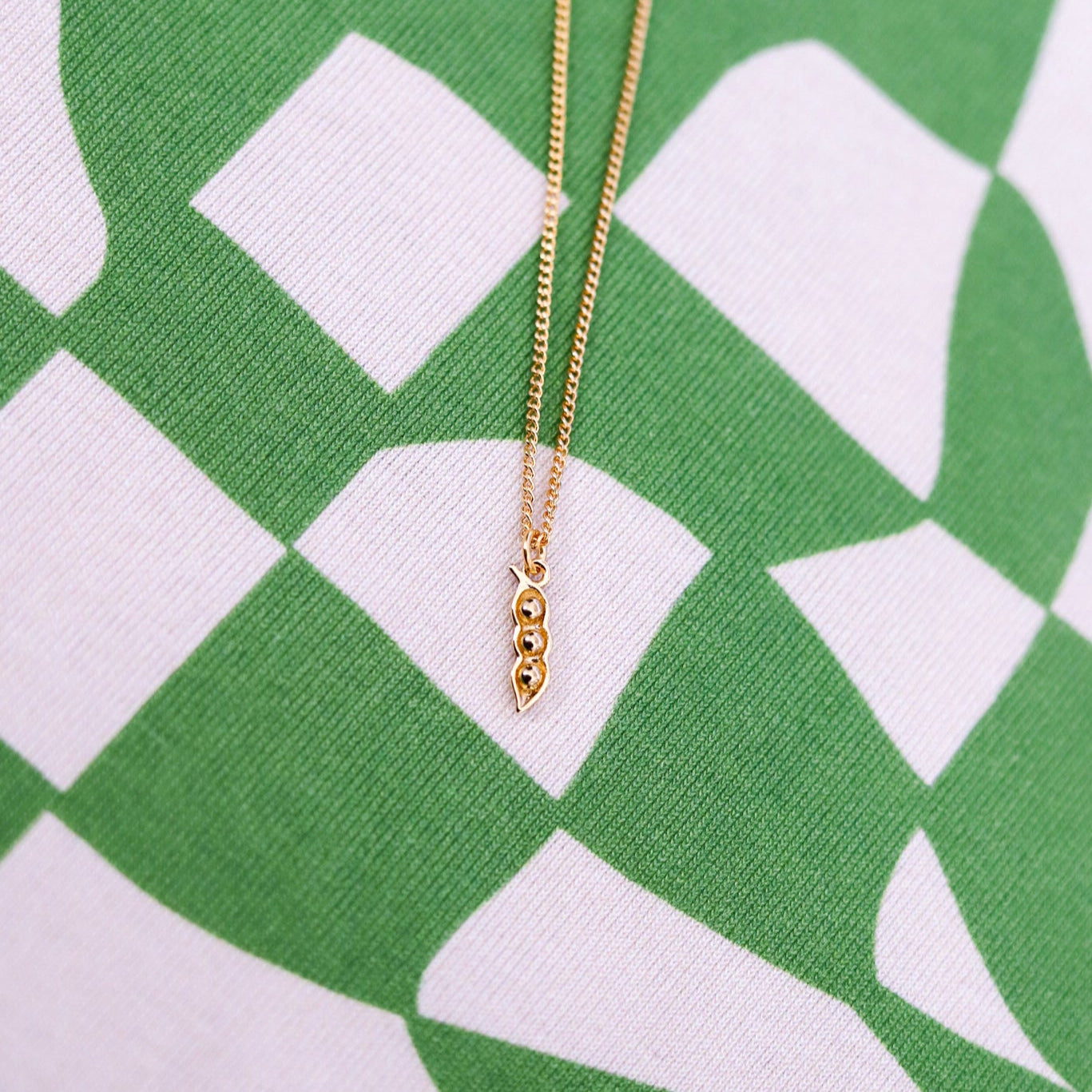 Pea Pod Necklace