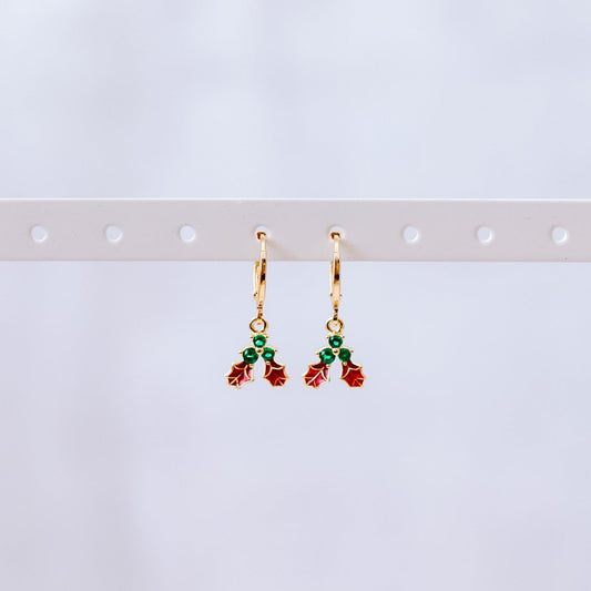 Small Holly Leaf Huggies