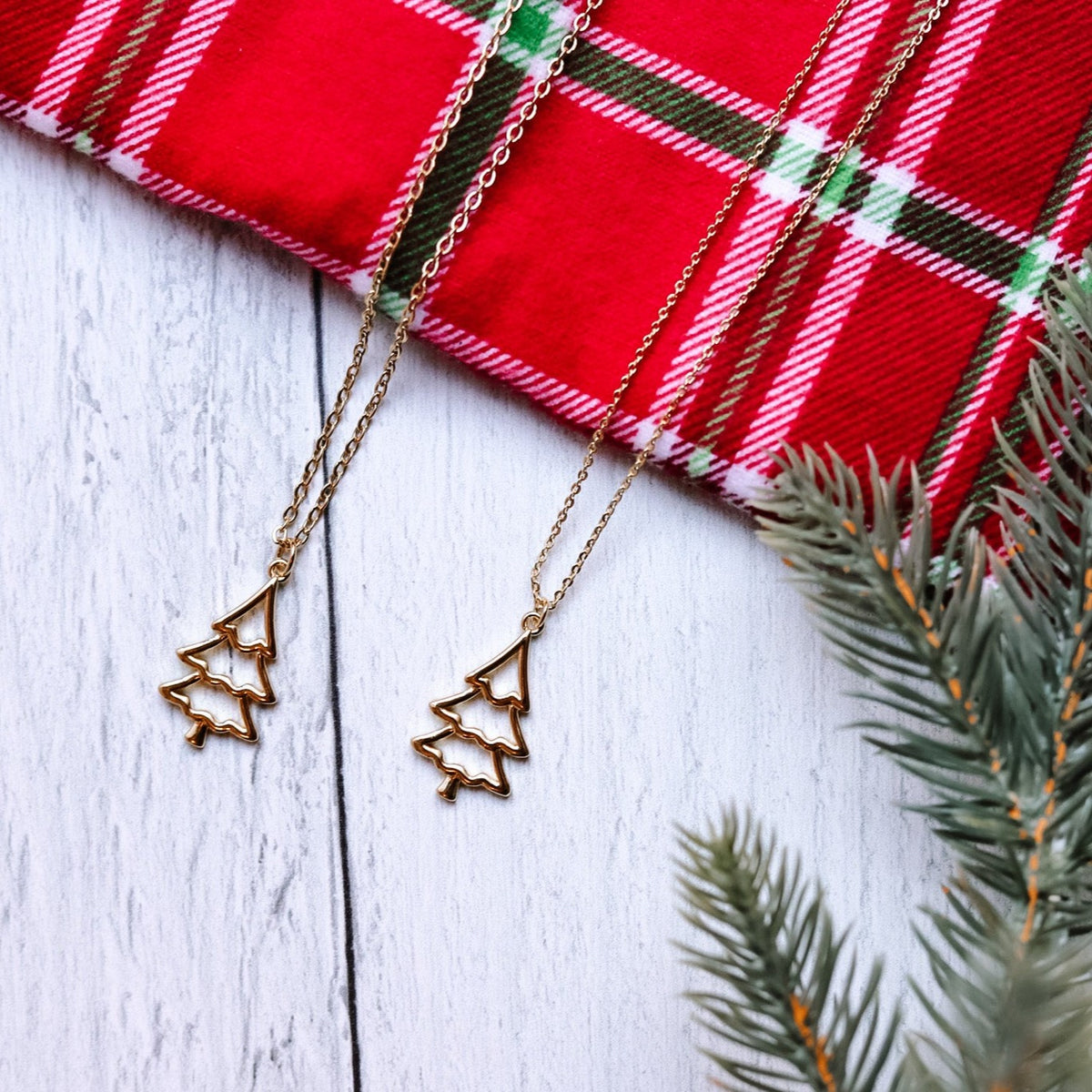 Christmas Tree Necklace